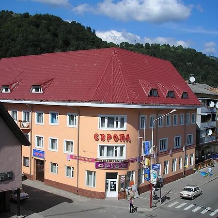 Europa Hotel Rakhiv Ngoại thất bức ảnh